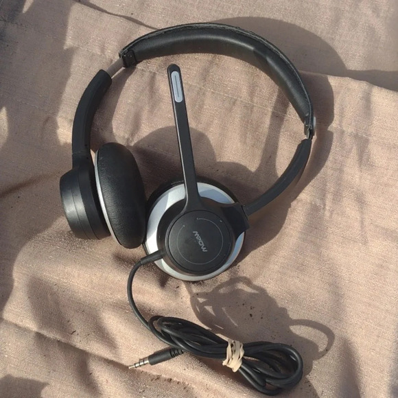 Mpow headset - Picture 2 of 3